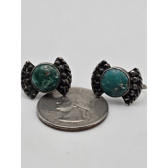 Vintage Mexican Screw-Back Earrings – Sterling with Natural Turquoise –... - Picture 1 of 7